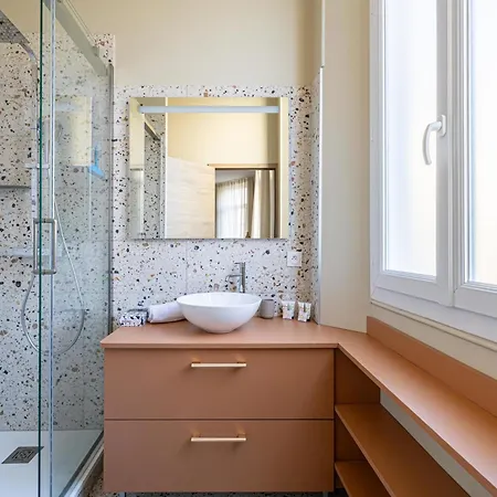 Le Windsor Confortable Pour Un Sejour Au Calme En Centre-ville Apartment Cannes